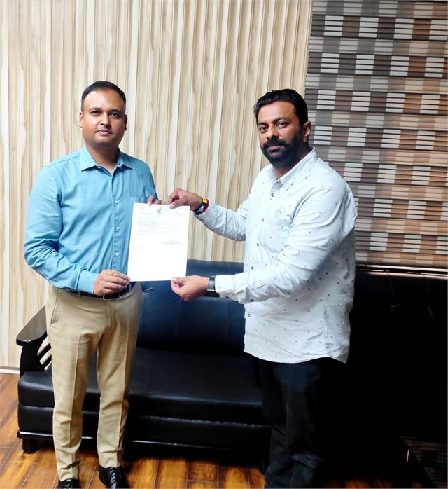 Receiving Award of Appreciation from SO to ADGP Ashok Sharma Ji JKPS
