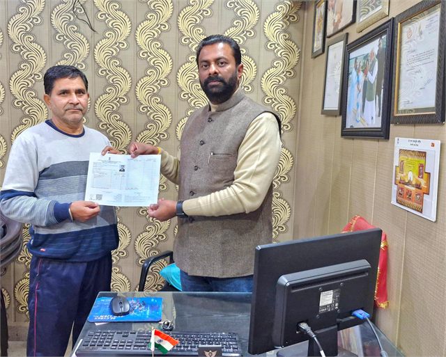 Providing Ration card - Keshav Provides Ration Card to Locals
